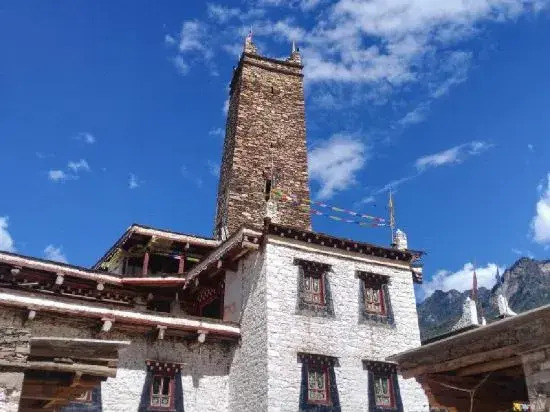 Kangbo Gudiaolou Hotel