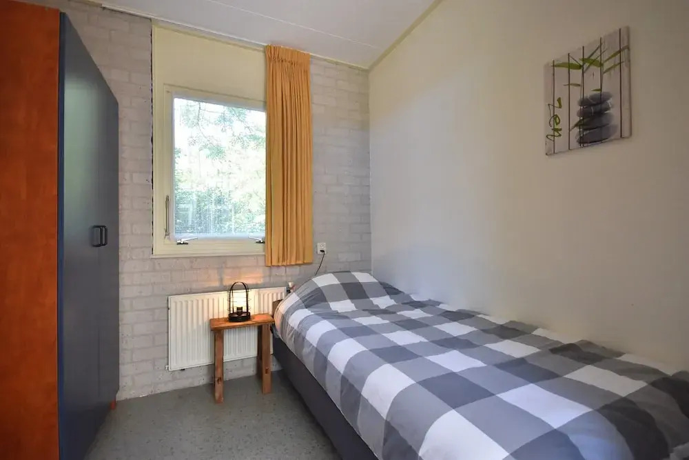 Fireplace Bungalow in Family Park