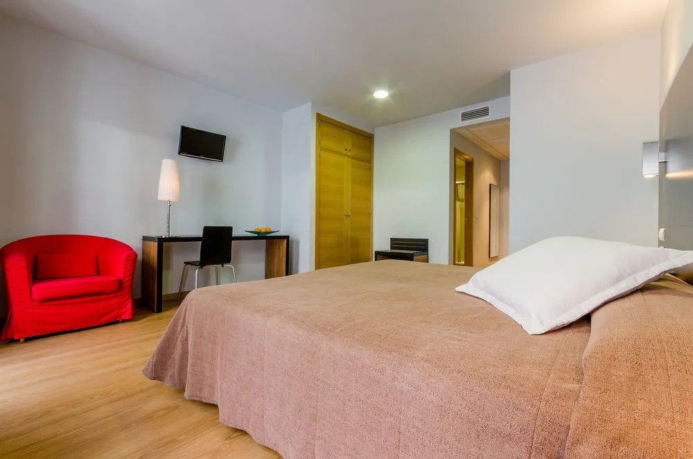 Hotel YIT Alcover
