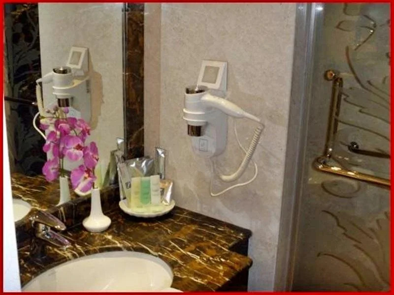 Al Isra CROM Hotel