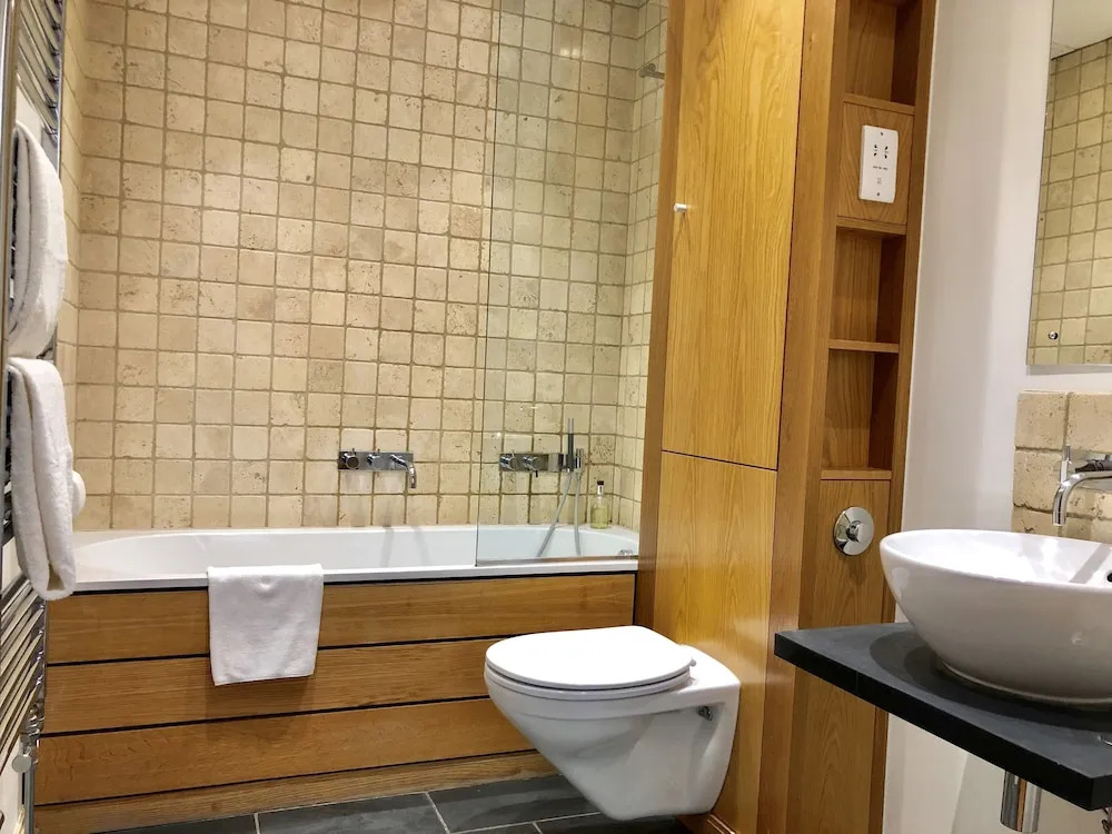 Stylish Apartments in Victoria & Westminster