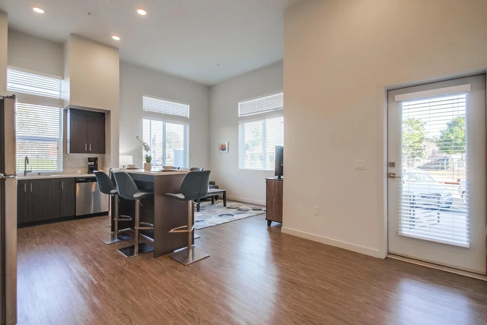 The Luxe Suites of San Marcos