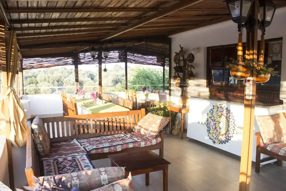 Zeybek 2 Pension & Apart