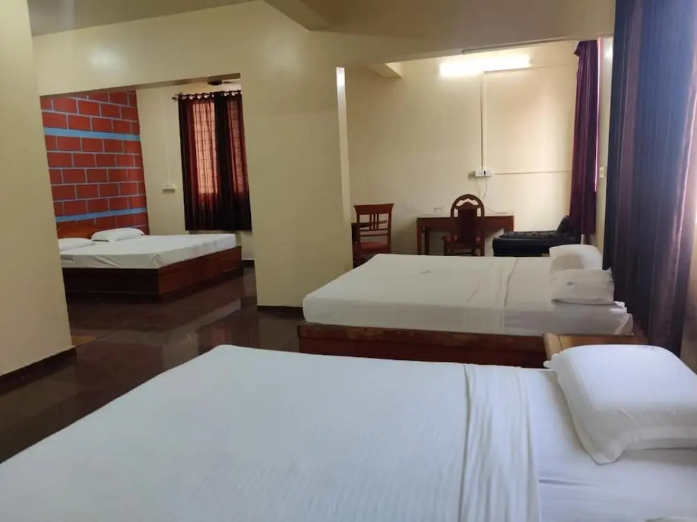 OYO 592 Hotel Chetan International