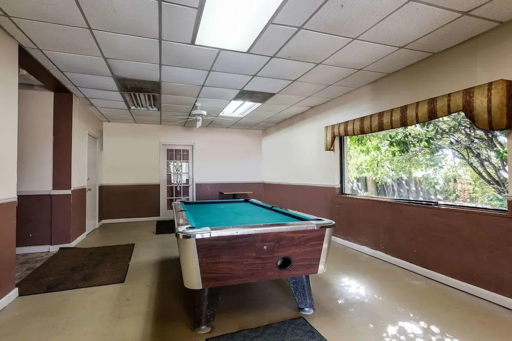 Rodeway Inn