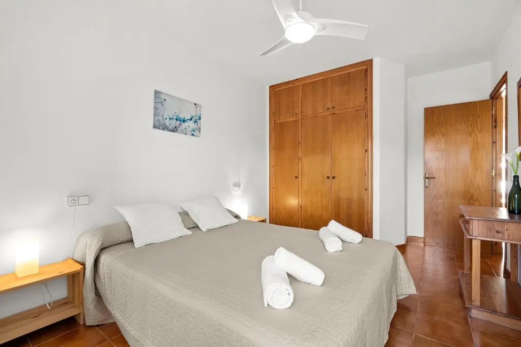 Tramontana Apartment 99BJ by 3VILLAS