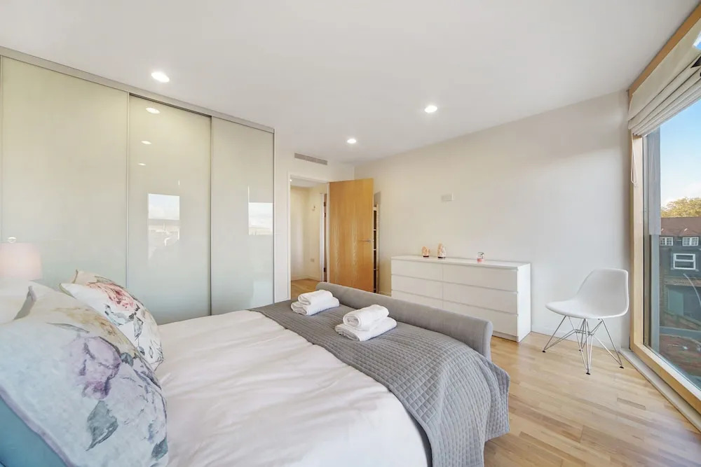 1 Bedroom Stylish Apartment near Regents Park FREE WIFI & AIRCON by City Stay Aparts London