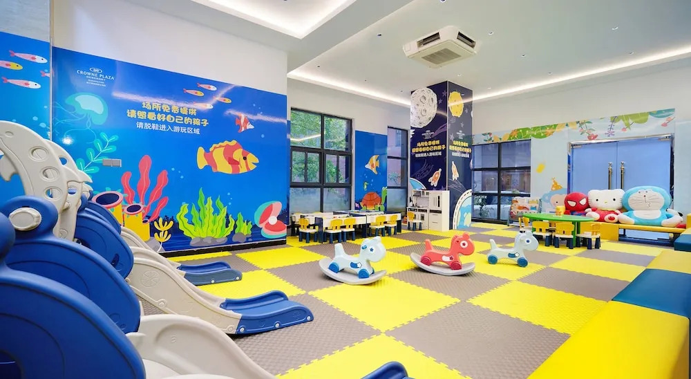 Crowne Plaza Dujiangyan by IHG