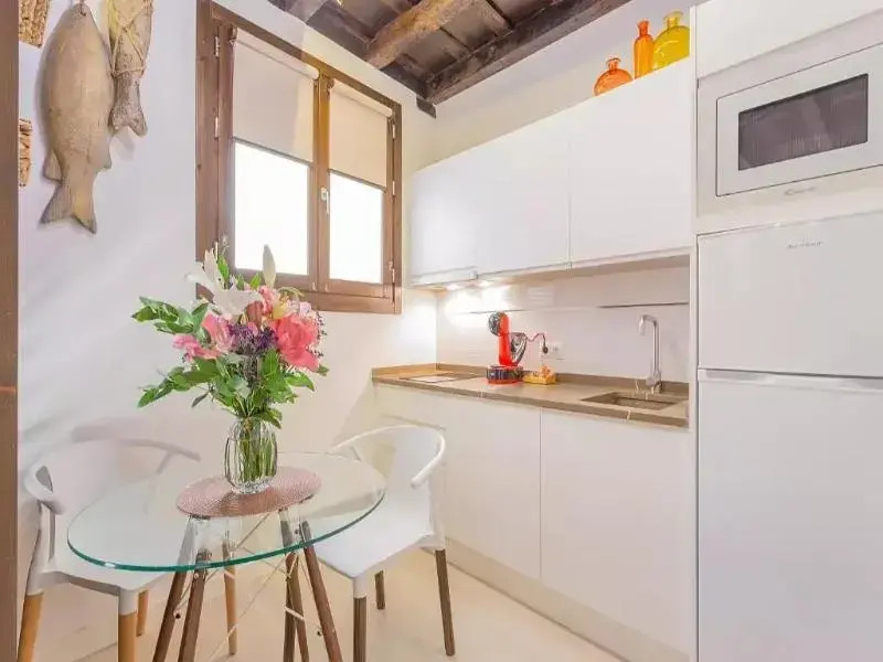 Estudio Real Suites 3000