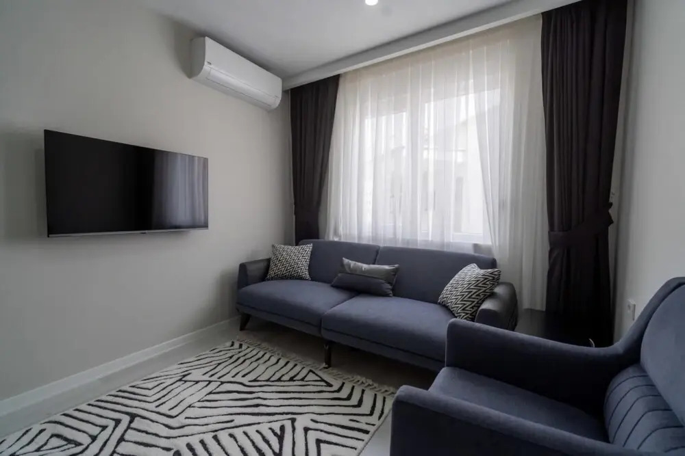 Central Flat Near Beach in Muratpasa