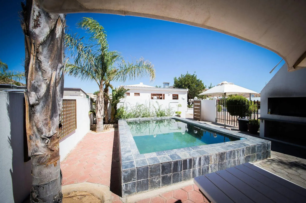 Kleinplasie Guesthouse