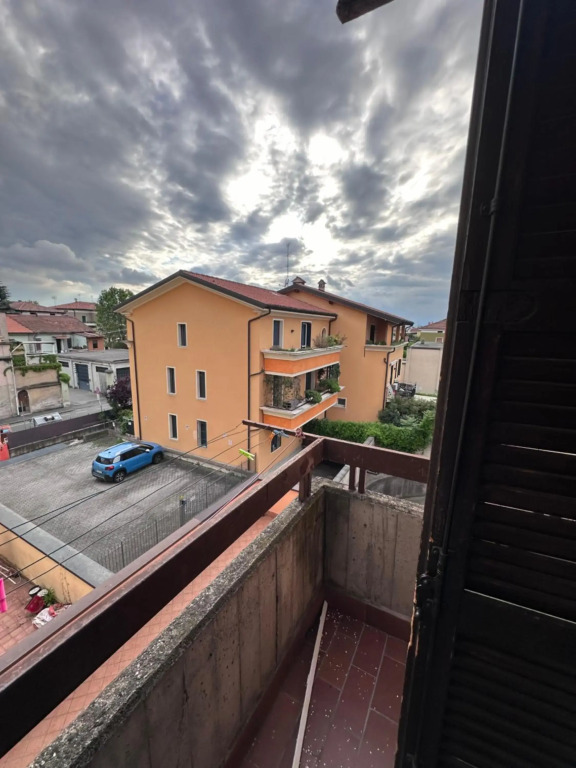 Via Rose (dietro Freccia Rossa)