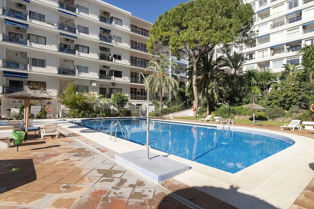 Skol Sea Views Apartments
