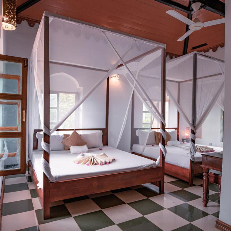 The Manor House by Sansi