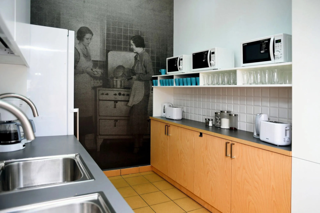 Warsaw Hostel Centrum Private Rooms & Dorms