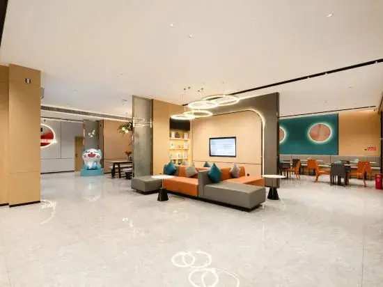 ity Comfort Inn (Guigang International Life Port High-Speed Rail Station Branch)