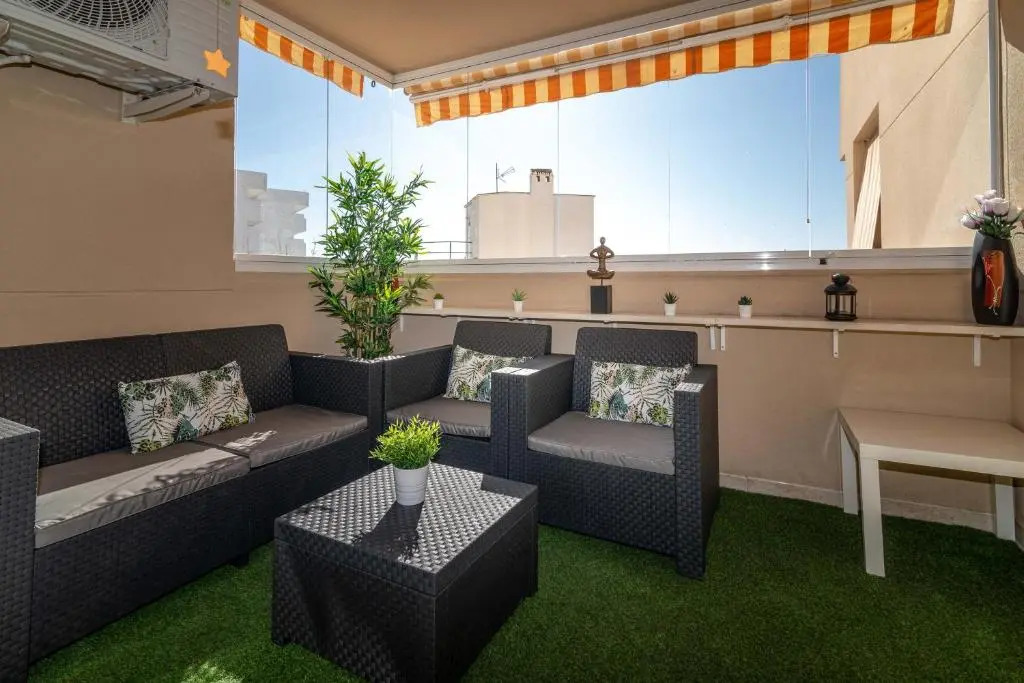 N&A Golondrinas Recently Renovated 2bdr Apt