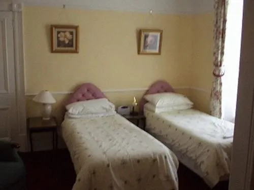 Gardenia Guest House - B&b