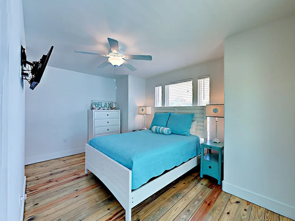 The Commons #801 - Three Bedroom Townhome