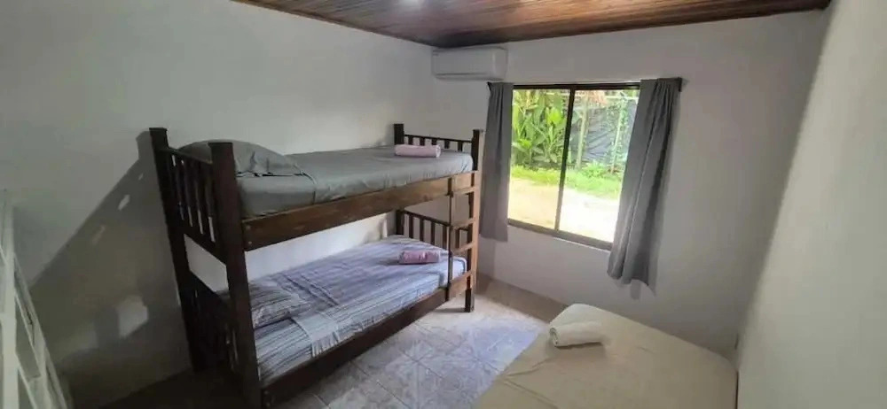 Abacaxi Hostel