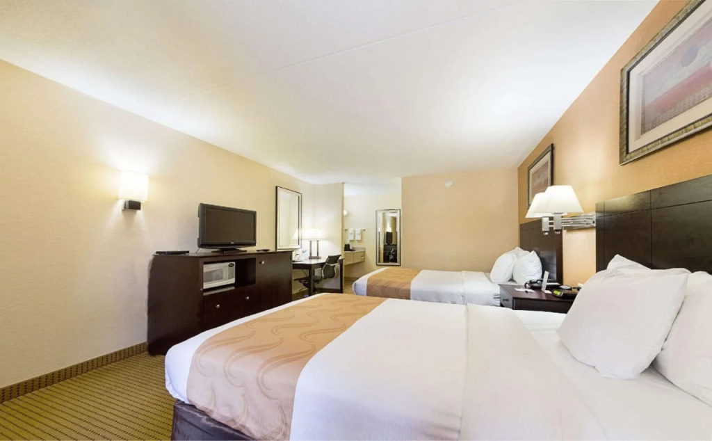 Quality Inn Media