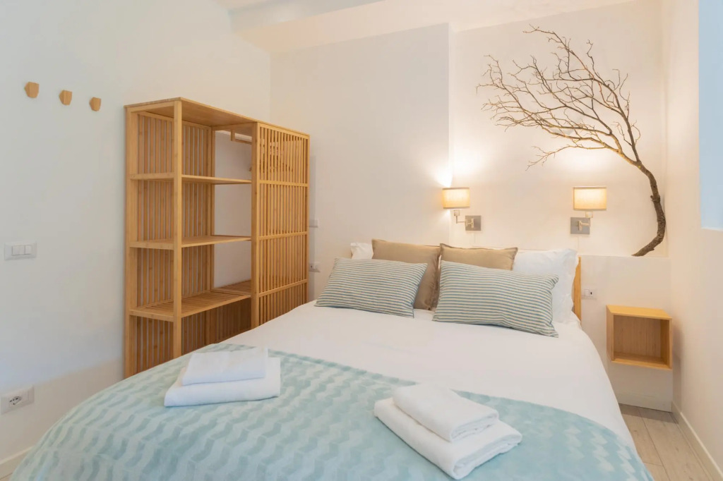 Enchanted Como Lake - Tremezzo Apartments by Rent All Como