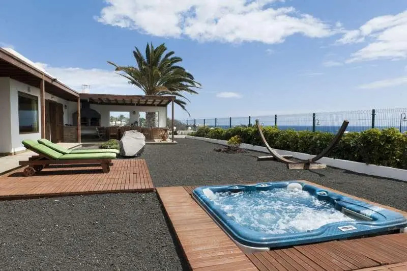 Villa in Costa Teguise, Lanzarote 101535