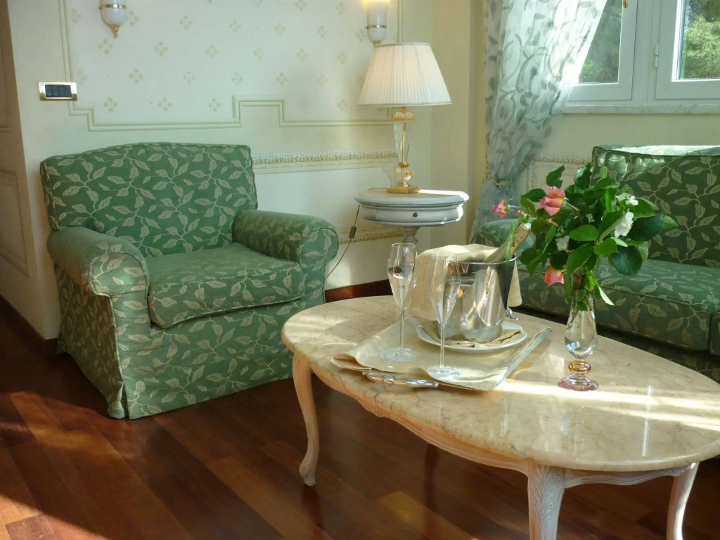 Suite Hotel Nettuno