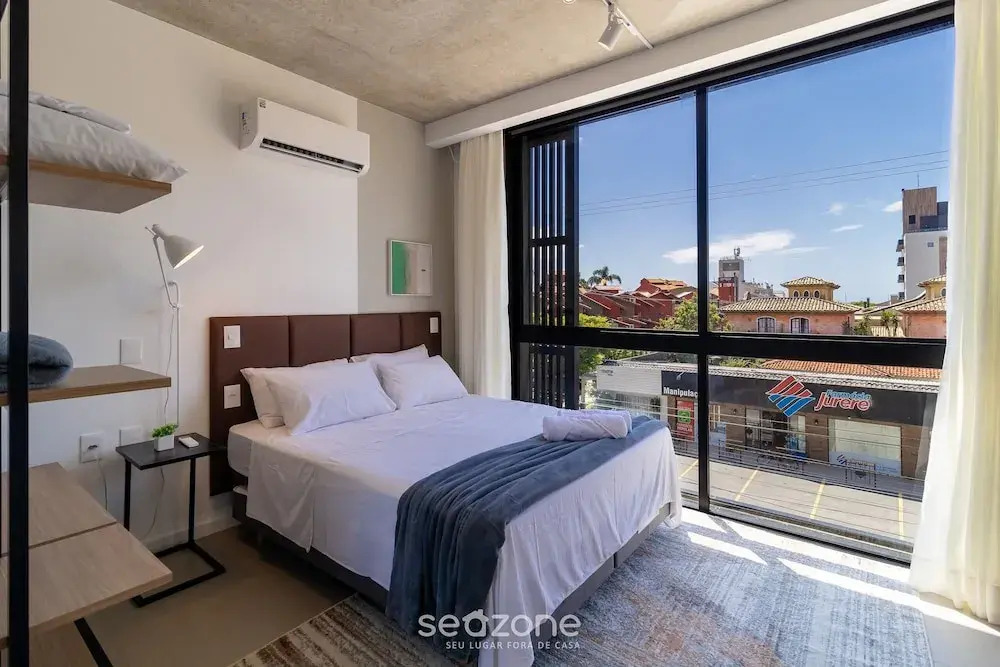 Studios in Building With Swimming Pool in Jurere - SOT