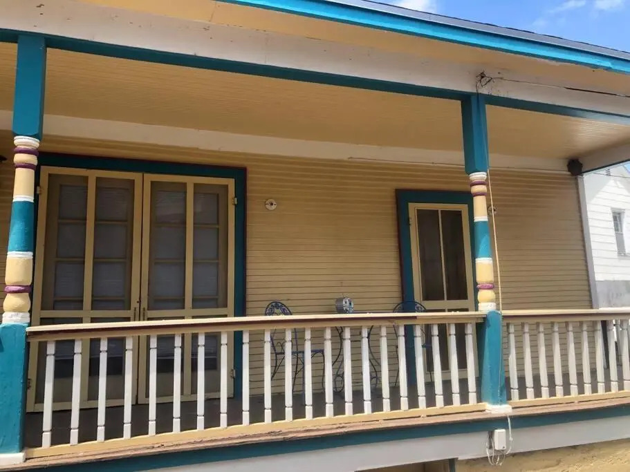 Boho hip bungalow in Old Bisbee