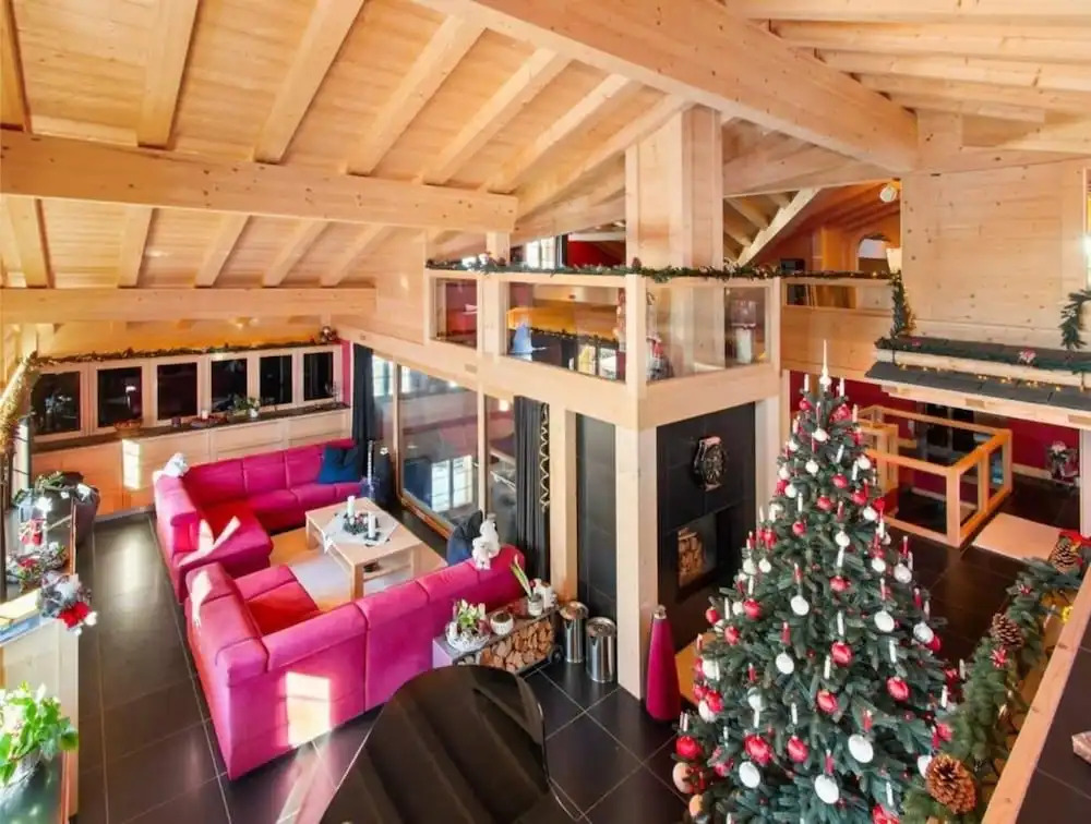 Beautiful Modern Chalet in the Gstaad Region