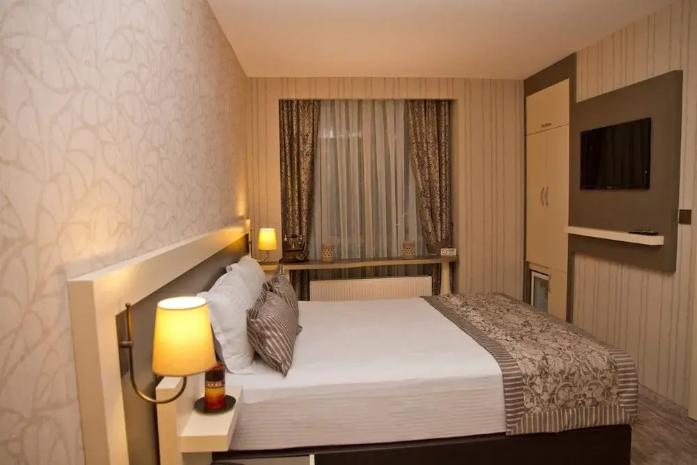 Hotel Karaca