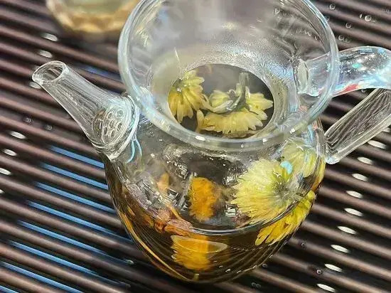 Yijia Tianpin Hotel