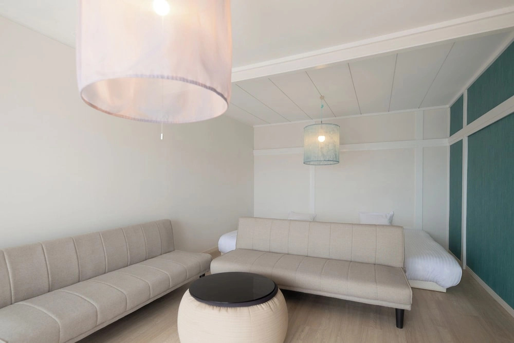 Kawazu Beach House Blue Moon