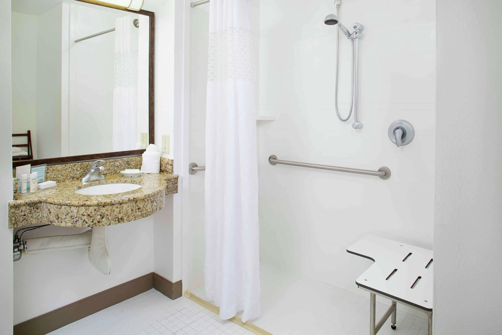 Hampton Inn by Hilton Garden City Long Island