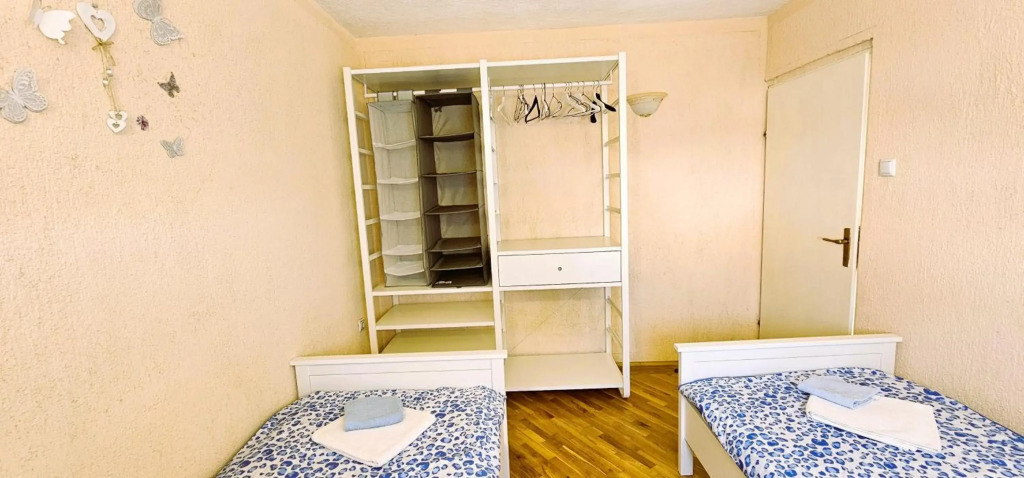 Simic Apartments