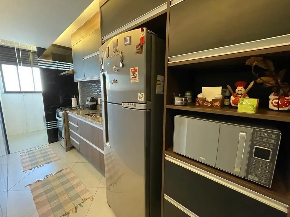 Ap em Niterói com Varanda e Garagem