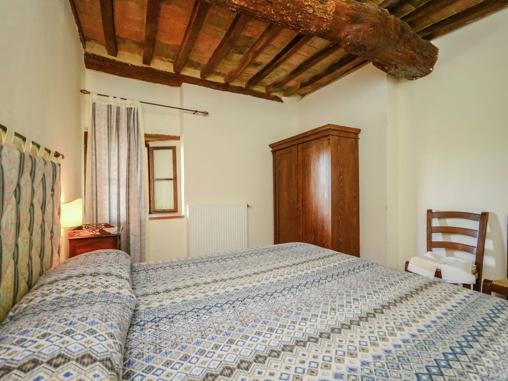 Stunning Holiday Home in Umbria with Hot Tub