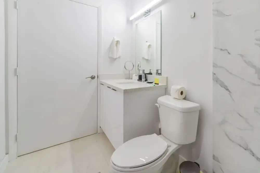 1BR Condo wRooftop Pool at Wynwood