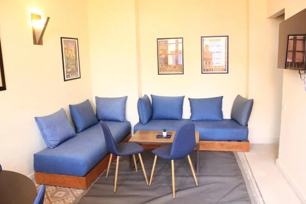 Comfy Colonial Apartments