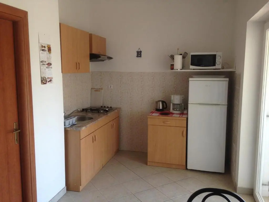 Apartment and Studio Jelušić