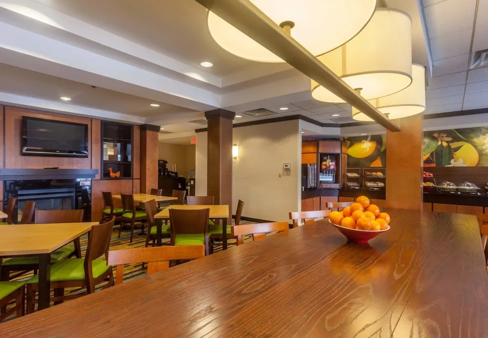 Fairfield Inn & Suites Omaha Downtown