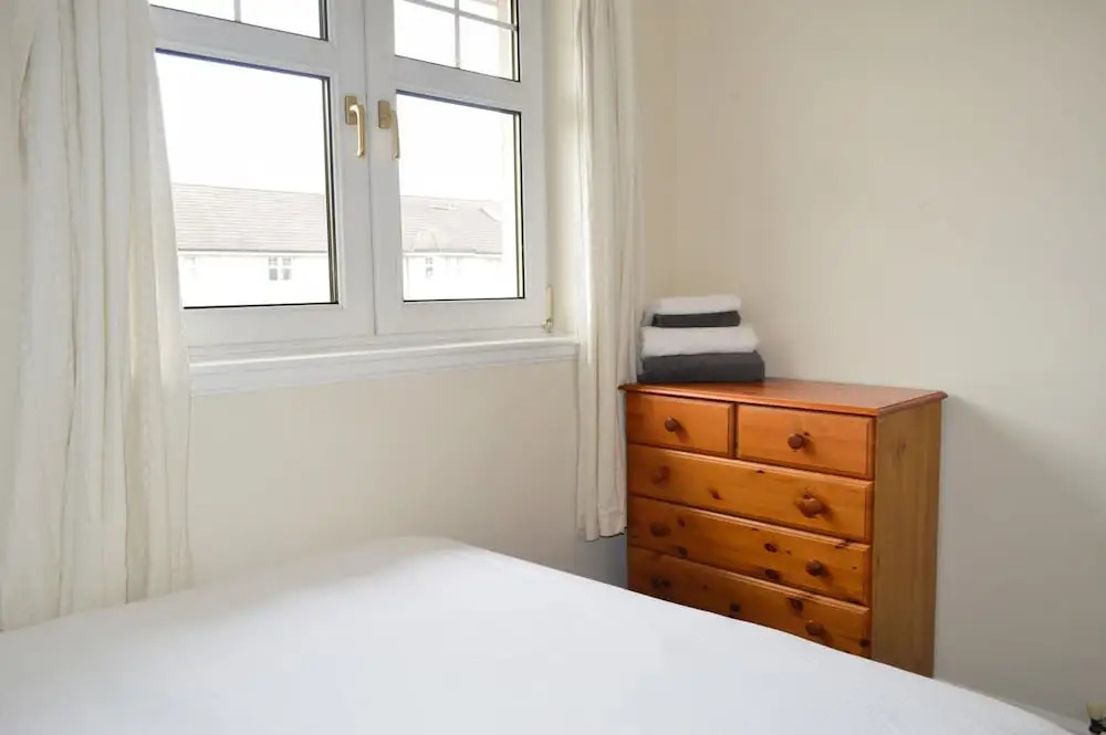 Attractive 3 Bedroom Flat in Central Haymarket