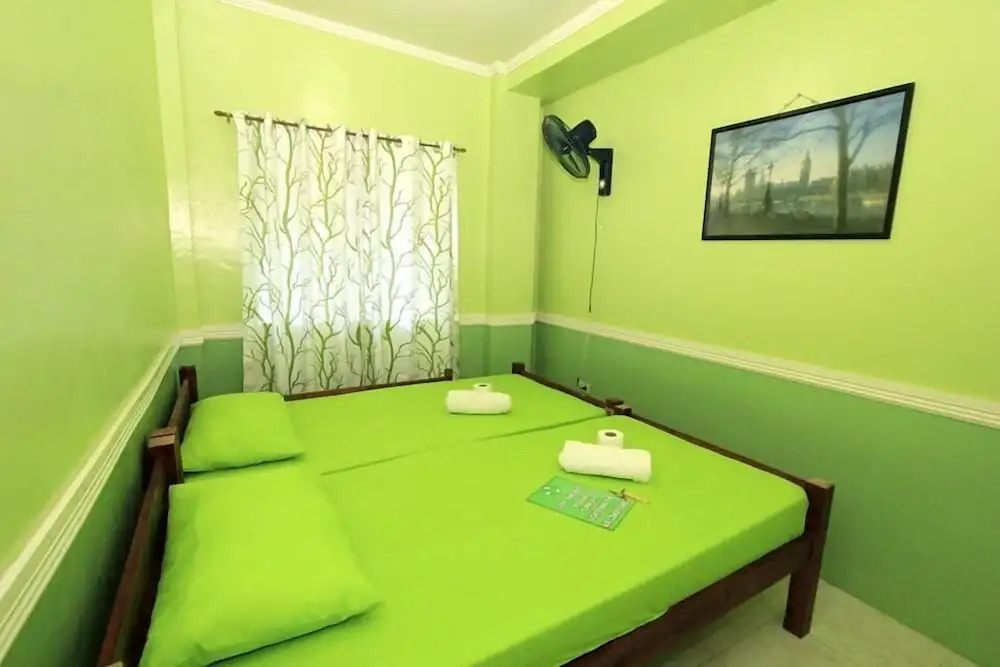 Maritonies Place Coron