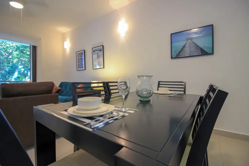 Condo in Gated Resort  by Olahola