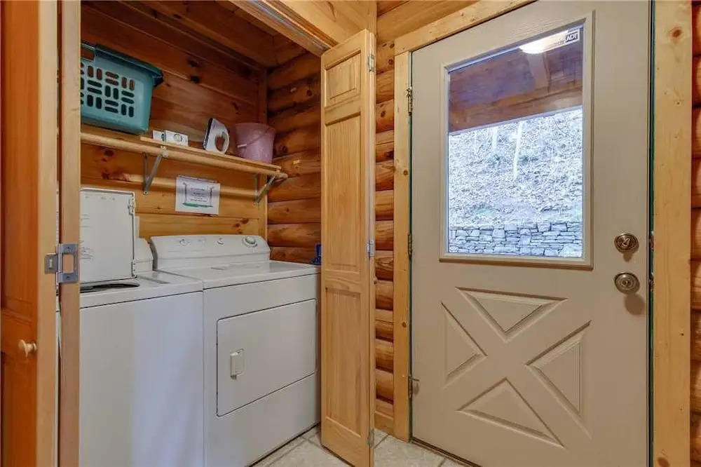 Lookout Lodge - Five Bedroom Cabin