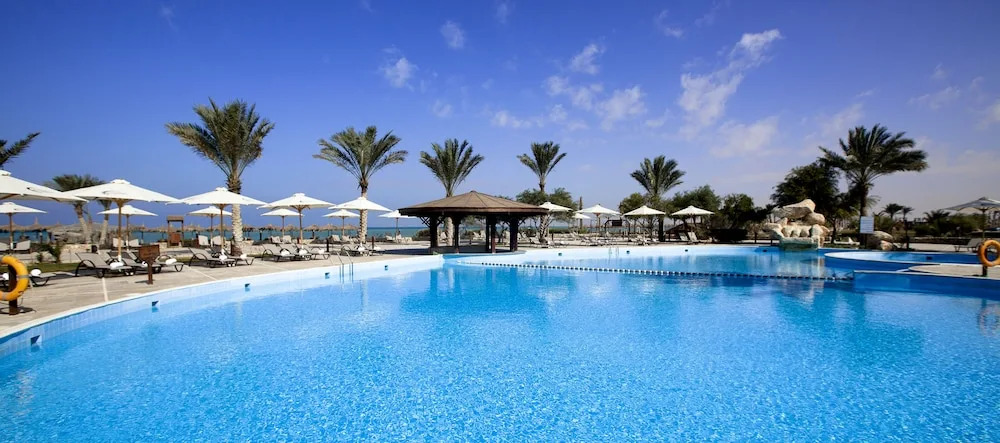 Mousa Coast Hotel & Spa