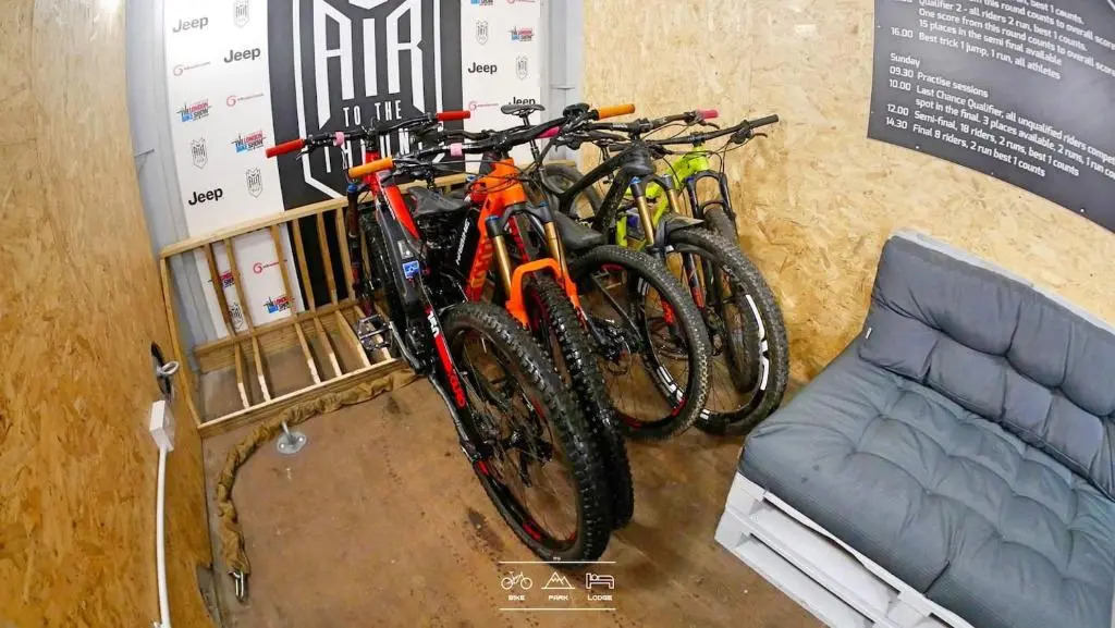 Bike Park Lodge #2