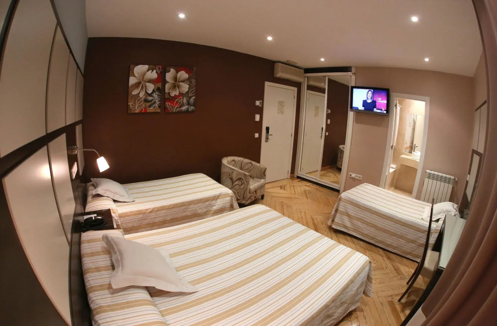 Hostal Sol Square Madrid
