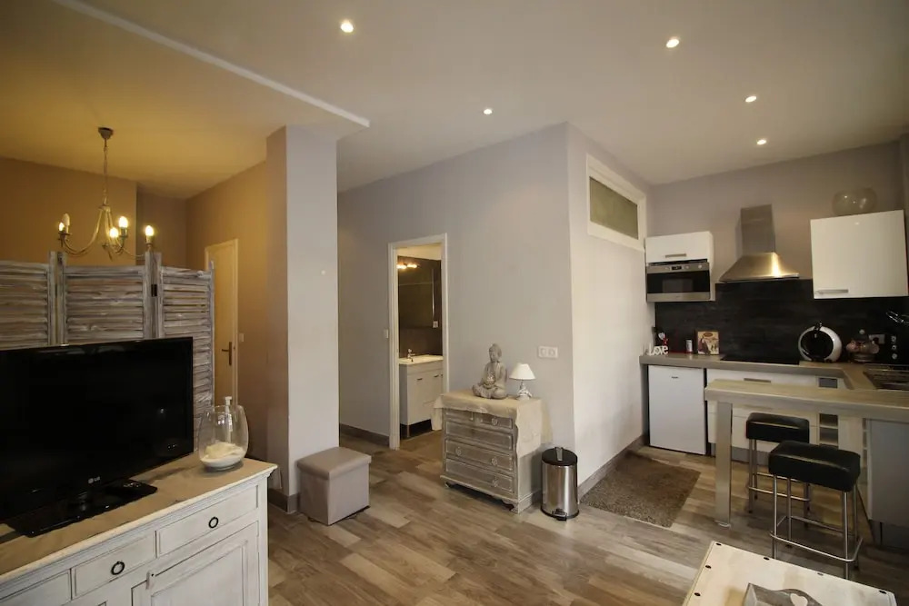 Nice Booking-Le Roy Prom. des Anglais